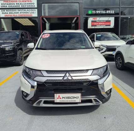 MITSUBISHI OUTLANDER 2.2 MIVEC DI-D DIESEL HPE-S AWD AUTOMÁTICO MITSUBISHI OUTLANDER 2.2 MIVEC DI-D DIESEL HPE-S AWD AUTOMÁTICO
